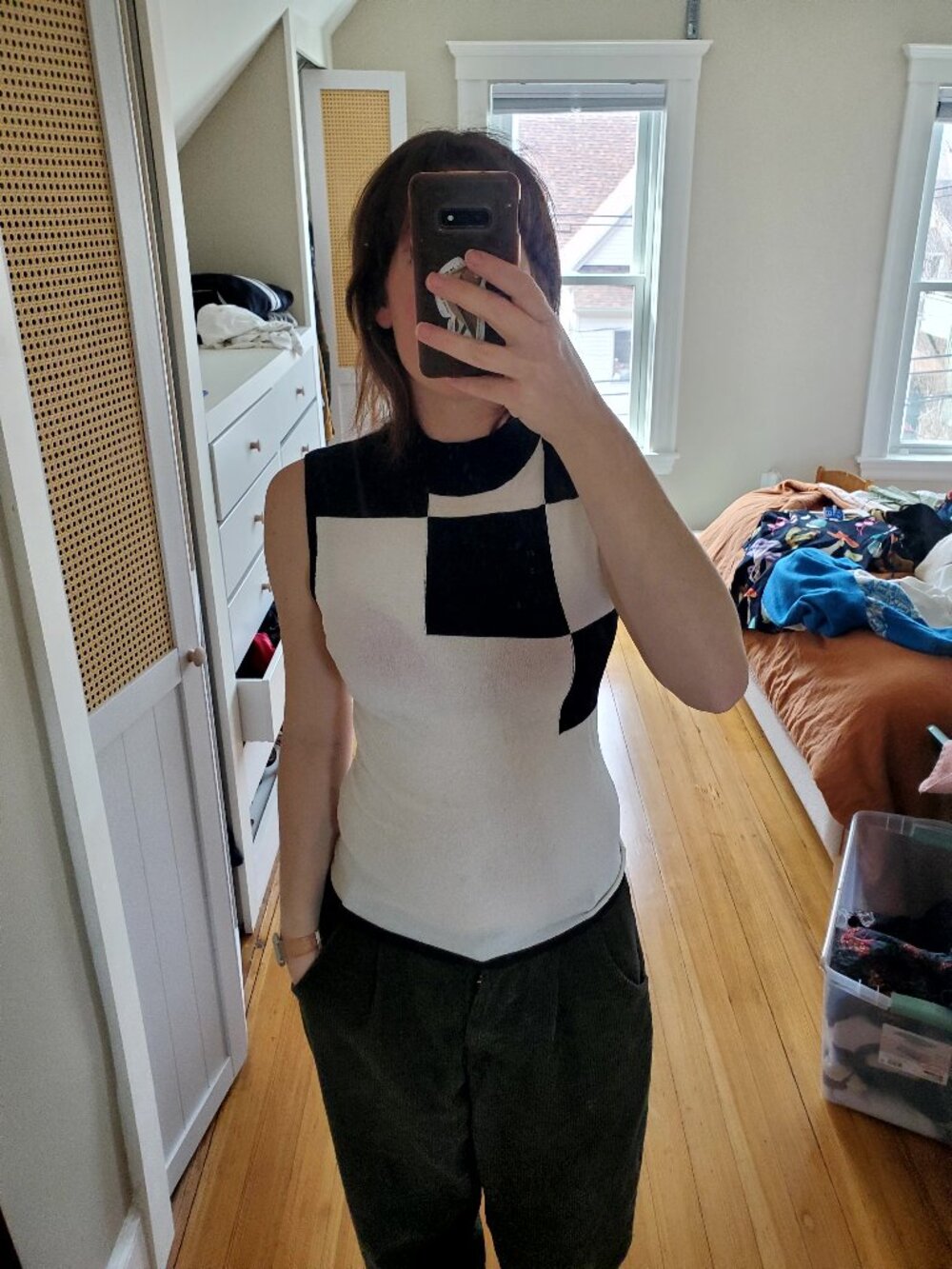 Sleeveless high neck top